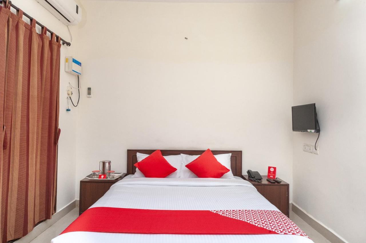 Oyo 22019 Skye Service Apartments 첸나이 외부 사진