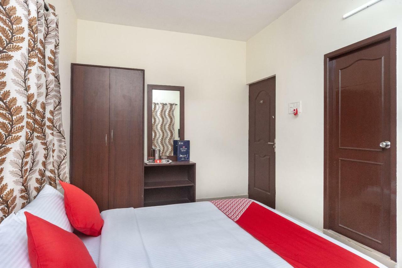 Oyo 22019 Skye Service Apartments 첸나이 외부 사진
